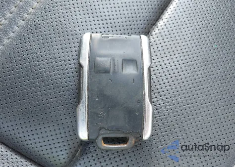 2016 GMC Sierra 2500Hd Denali from USA, damaged, VIN 1GT12UE81GF172694